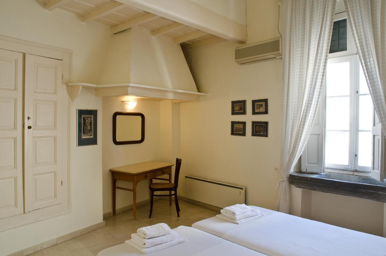 Hotel Omiros Ermúpoli Kültér fotó