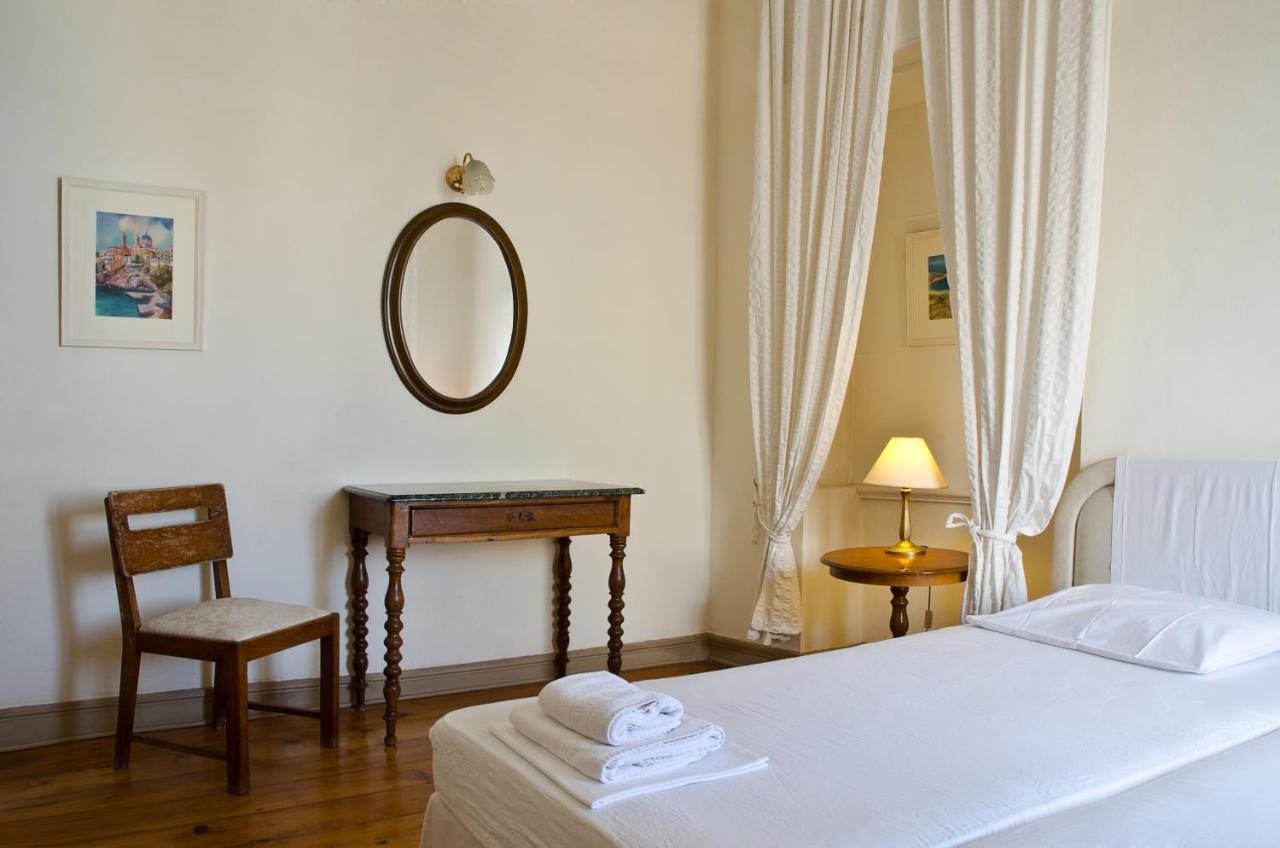 Hotel Omiros Ermúpoli Kültér fotó