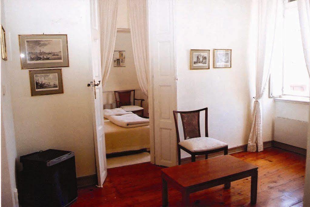 Hotel Omiros Ermúpoli Kültér fotó