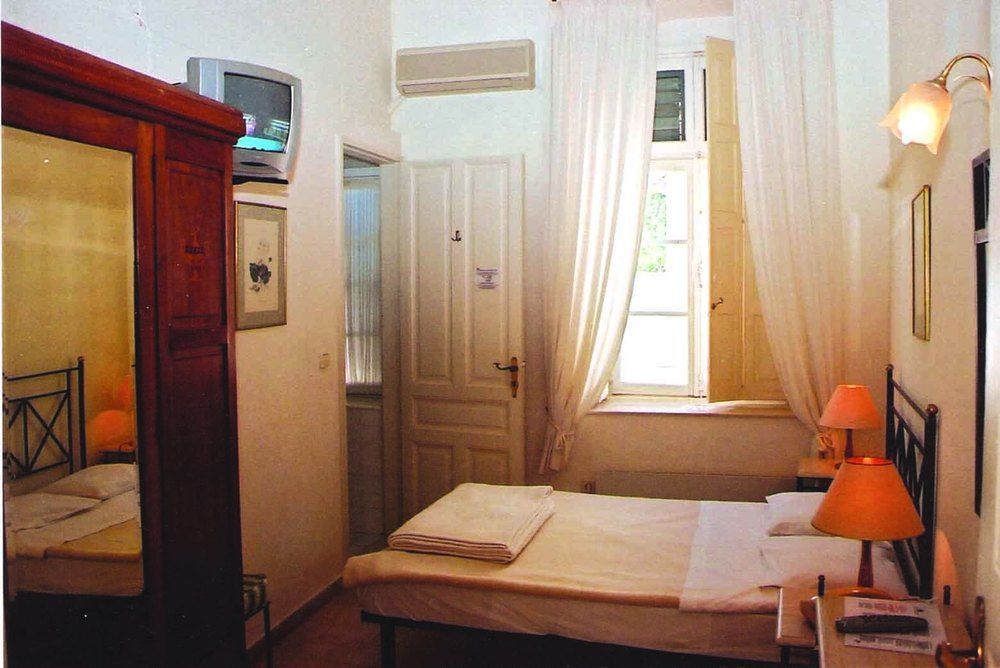 Hotel Omiros Ermúpoli Kültér fotó